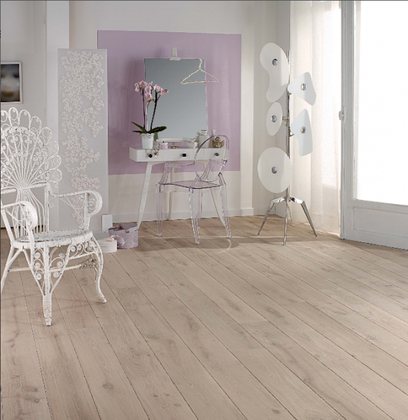 PARQUET flottant contrecollé vieilli parquet massif VIEILLI ORIGINE TUFEAU DIVA 184 chanfreins vieillis travaillés à l'ancienne