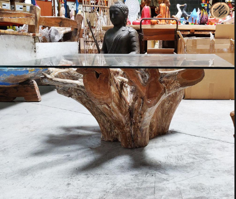table de salon carrée avec plateau en verre et bois exotique terrasse Toulouse 31